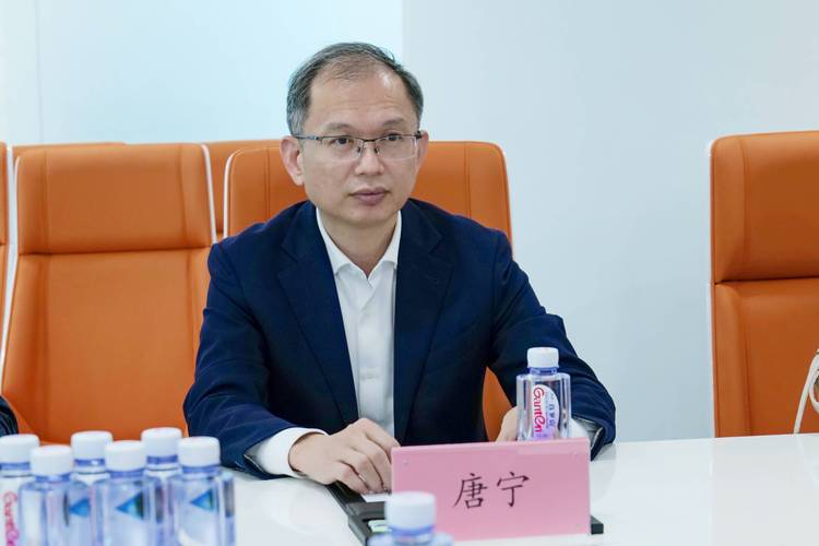厦门城市职业学院到访国科科技考察交流，共探校企合作新路径